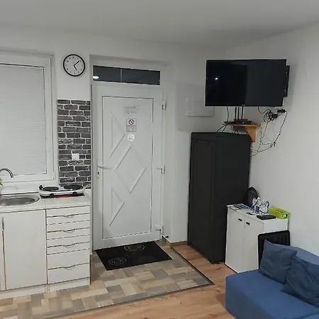 Apartment Bekivi *